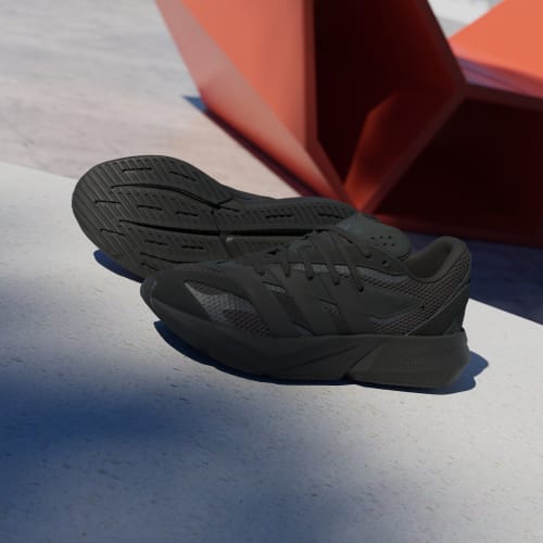 Men's Adidas Lightblaze Shoes