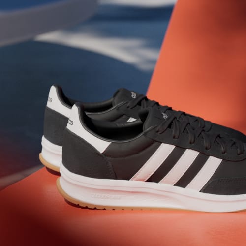 Women's Adidas Run 70s 2.0 Shoes
