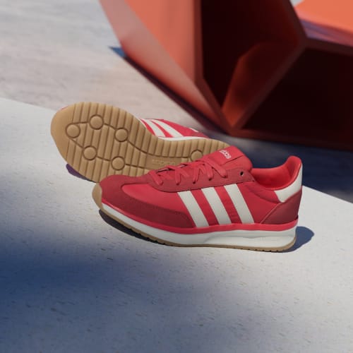 Women's Adidas Run 70s 2.0 Shoes
