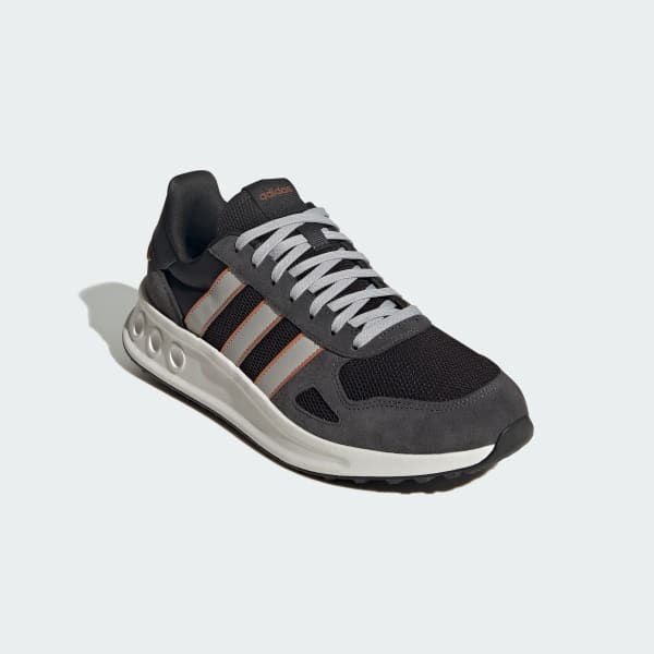 Men's Adidas Run 84 Shoes