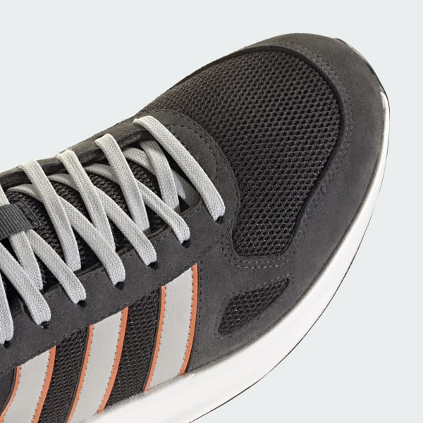 Men's Adidas Run 84 Shoes