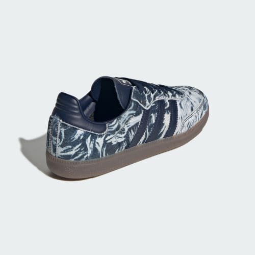 Women's Adidas Samba Shoes