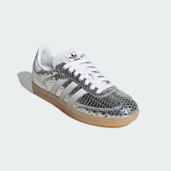 Women's Adidas Samba Shoes