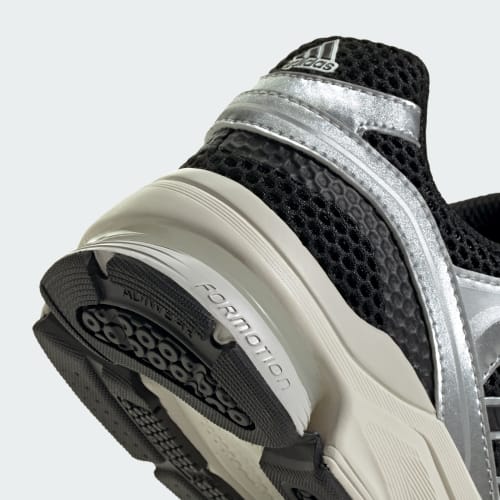 Women's Adidas Spiritain 2000 Shoes