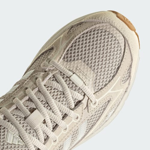 Women's Adidas Spiritain 2000 Shoes