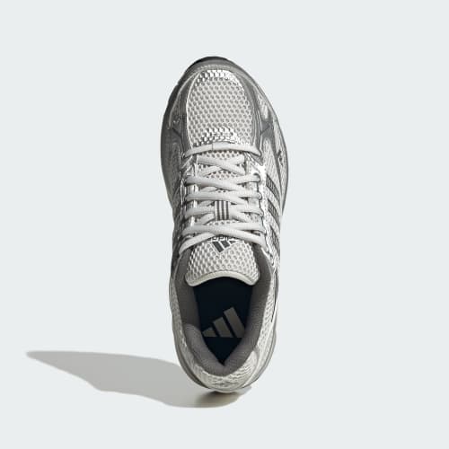 Women's Adidas Spiritain 2000 Shoes