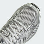 Women's Adidas Spiritain 2000 Shoes