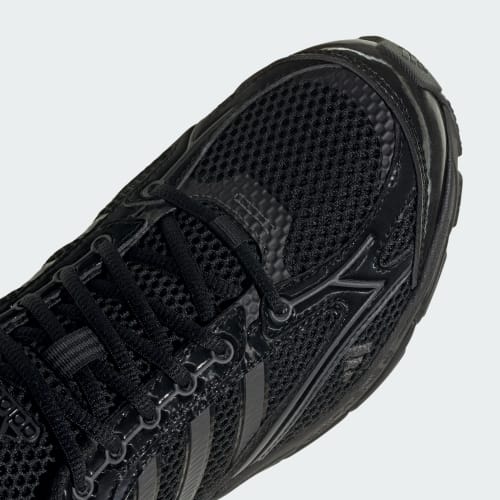 Men's Adidas Spiritain 2000 Shoes