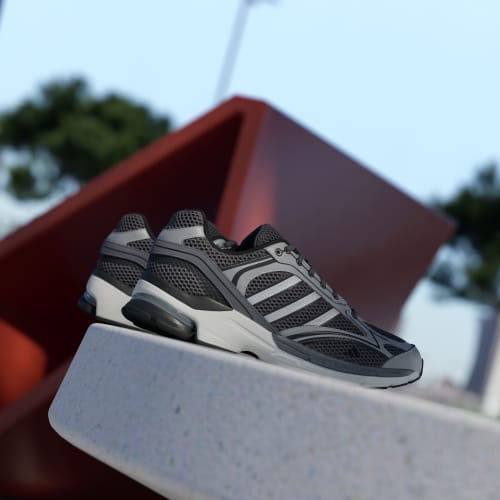 Men's Adidas Spiritain 2000 Shoes