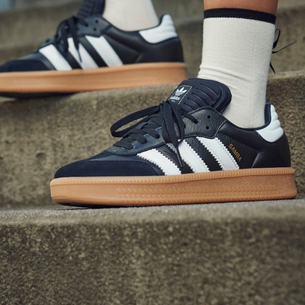 Men's Adidas Samba Xlg Shoes