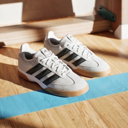 Men's Adidas Spezialist Indoor Shoes