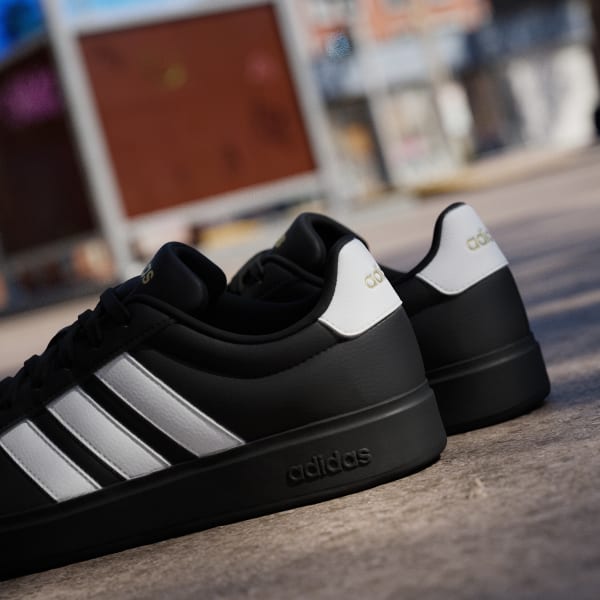 Men's Adidas Streettalk