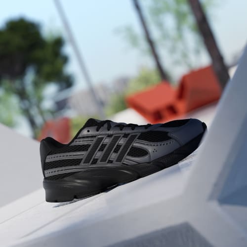 Men's Adidas Technochaos 2000 Shoes