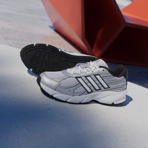 Men's Adidas Technochaos 2000 Shoes