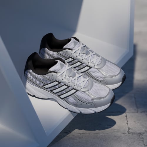 Men's Adidas Technochaos 2000 Shoes