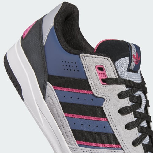 Men's Adidas Tekkira Cup Shoes