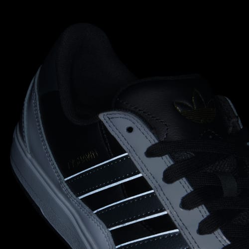 Men's Adidas Tyshawn II Shoes