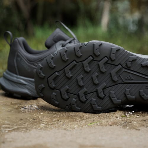 Men's Adidas Terrex Tracefinder 2 Climaproof Trail Running Shoes