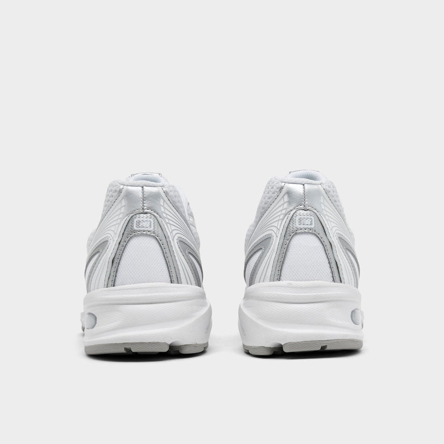 Women's New Balance 740 Casual Shoes