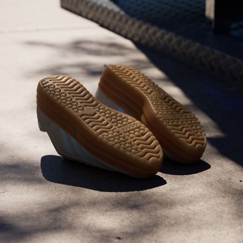 Women's Adidas Vl Court Bold Shoes