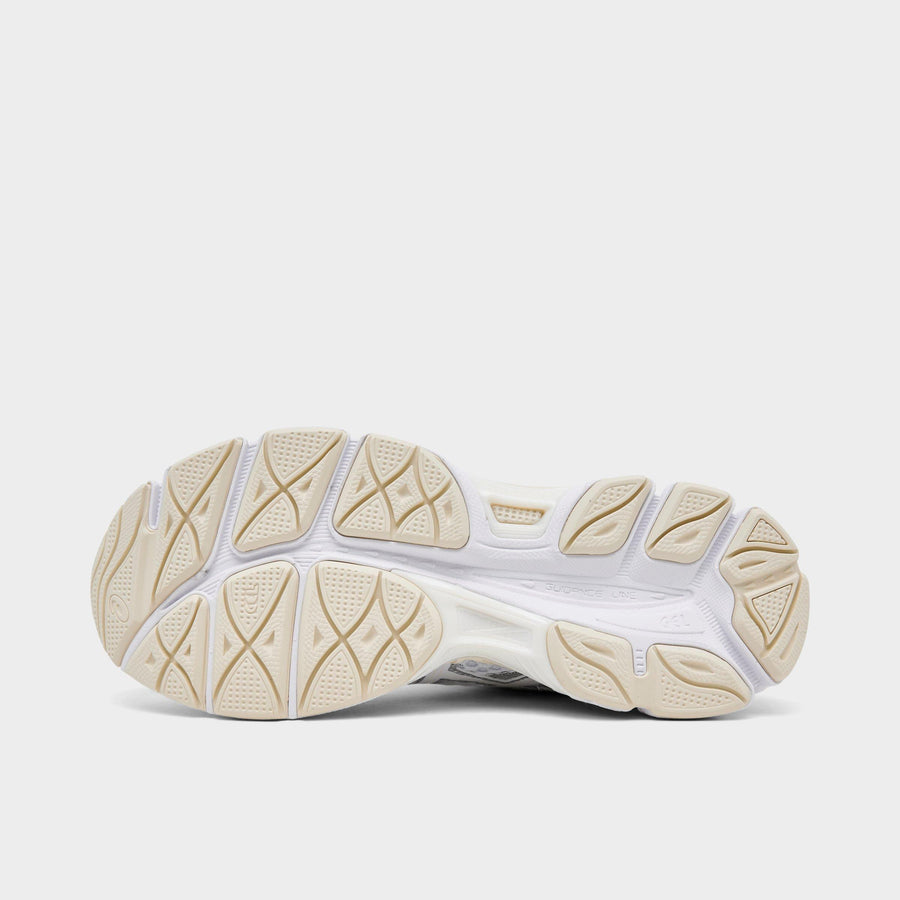 Women's Asics GEL-Cumulus 16 Running Shoes