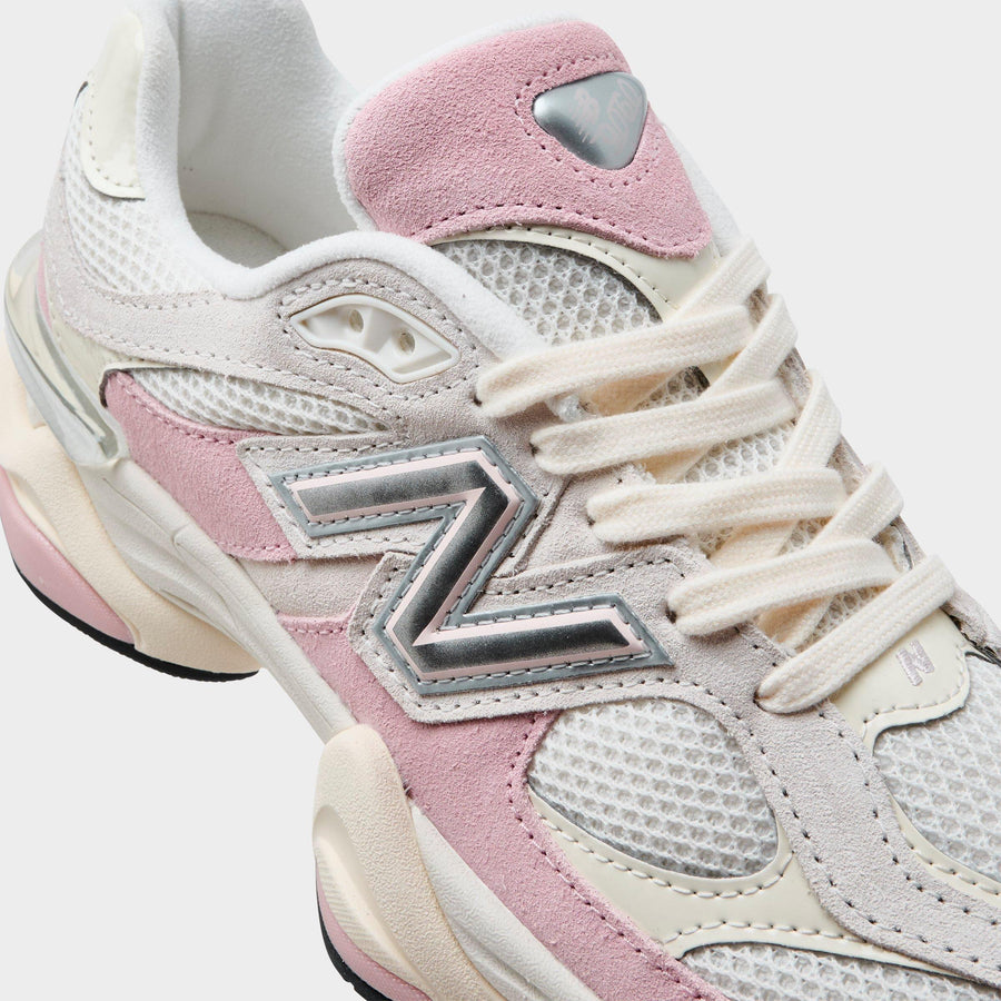 Women's New Balance 9060 Casual Shoes