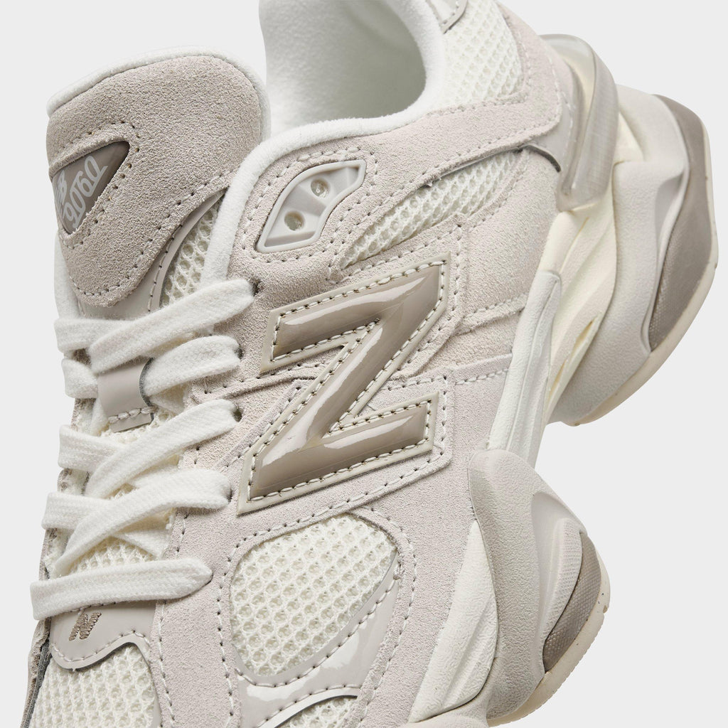 Women's New Balance 9060 Casual Shoes