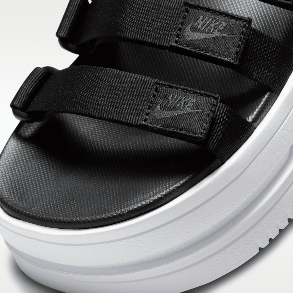 Nike Icon Classic Women's Sandals