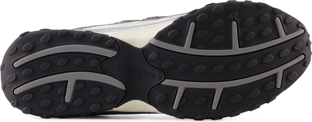 New Balance 204L Sneaker - Men's
