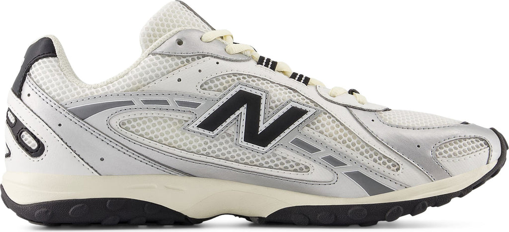 New Balance Gender Inclusive 204L Sneaker - Men's