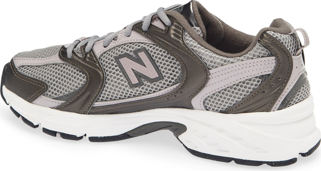 New Balance Gender Inclusive 530 Sneaker - Men's
