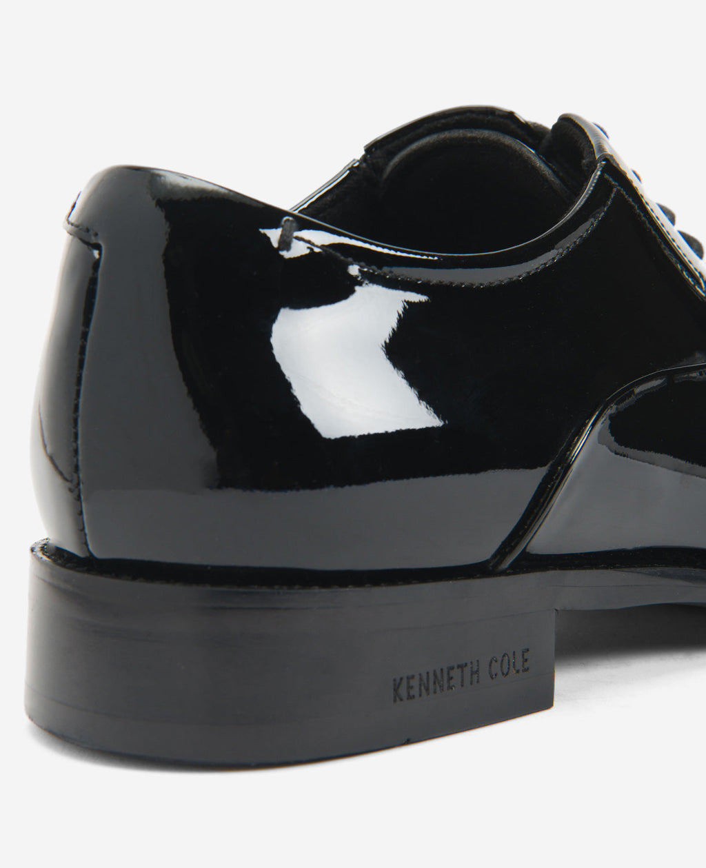 Kenneth Cole Tully Patent Leather Cap Toes Black