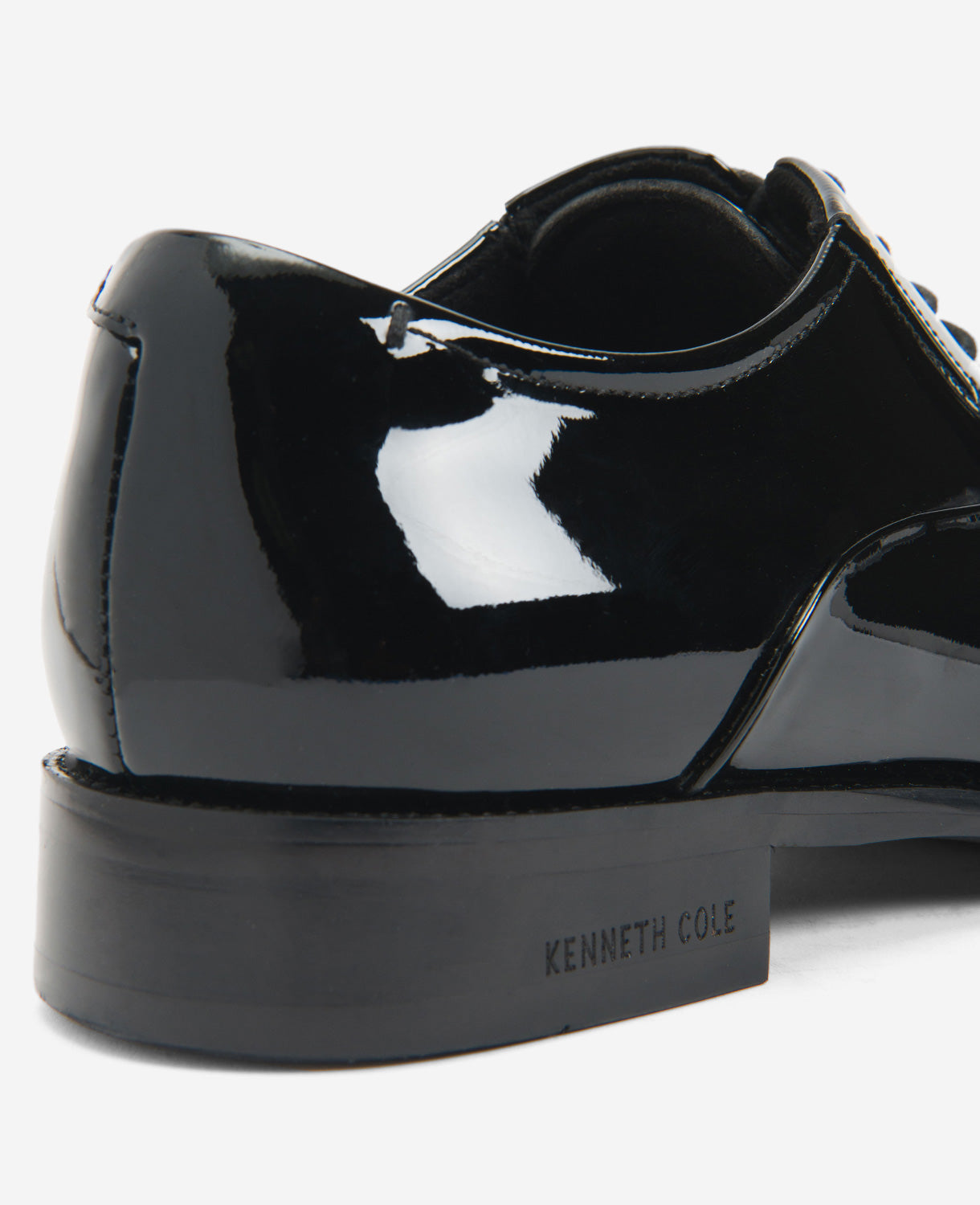 Kenneth Cole Tully Patent Leather Cap Toes Black
