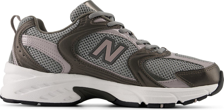 New Balance Gender Inclusive 530 Sneaker - Men's