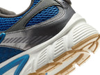 Nike V5 RNR Sneaker - Men's
