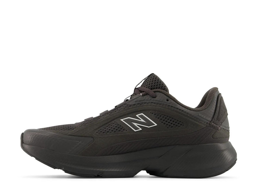 New Balance Catalyst Sneaker - Women's