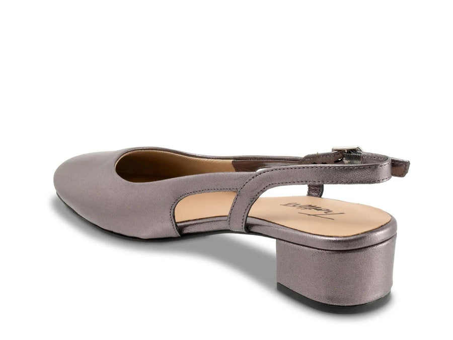 Trotters Dottie Pump