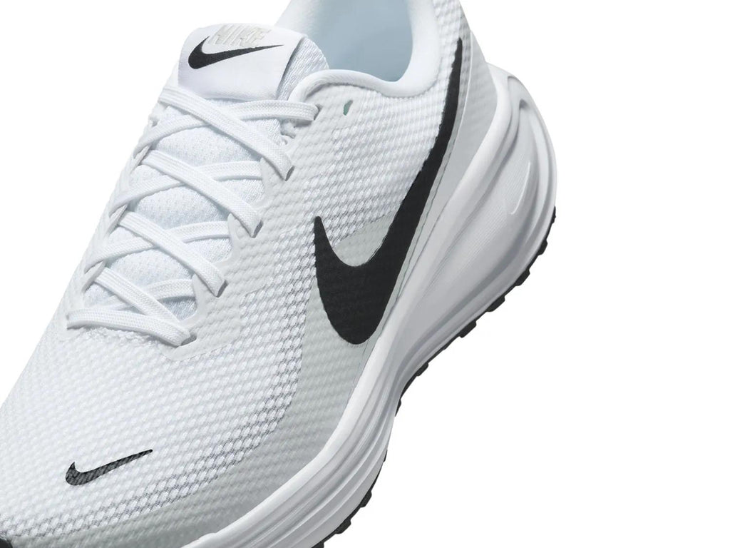 Nike Revolution 8 Running Shoe - Women's