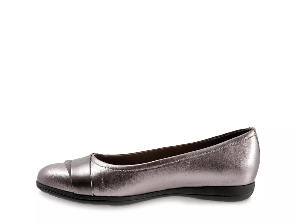 Trotters Danni Flat