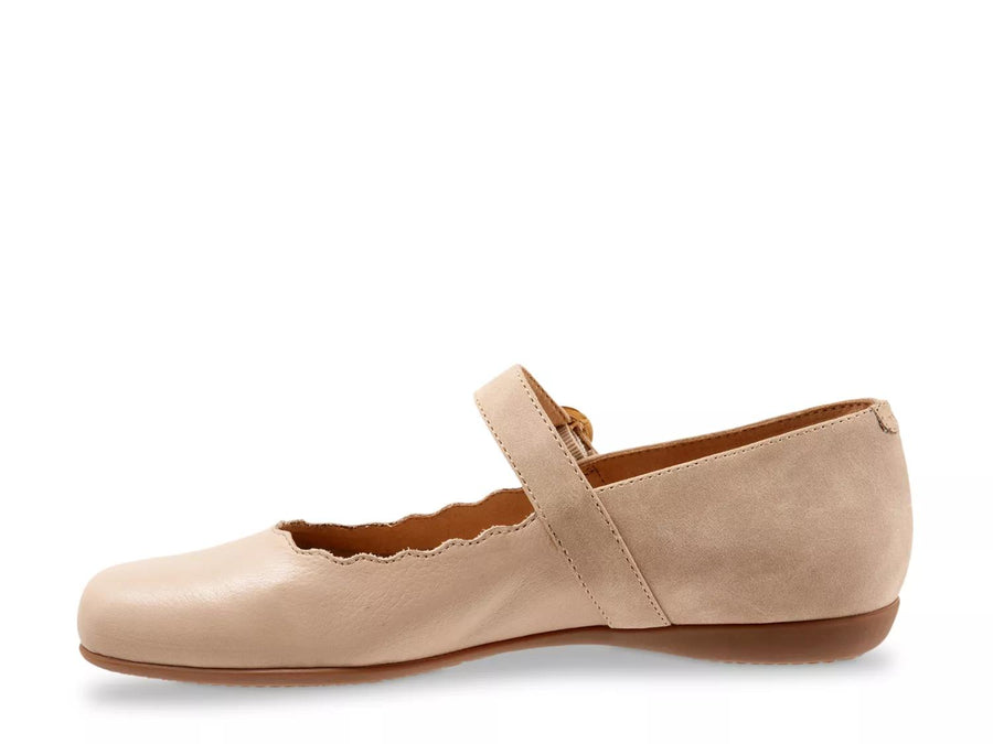 Trotters Sugar Mary Jane Flat