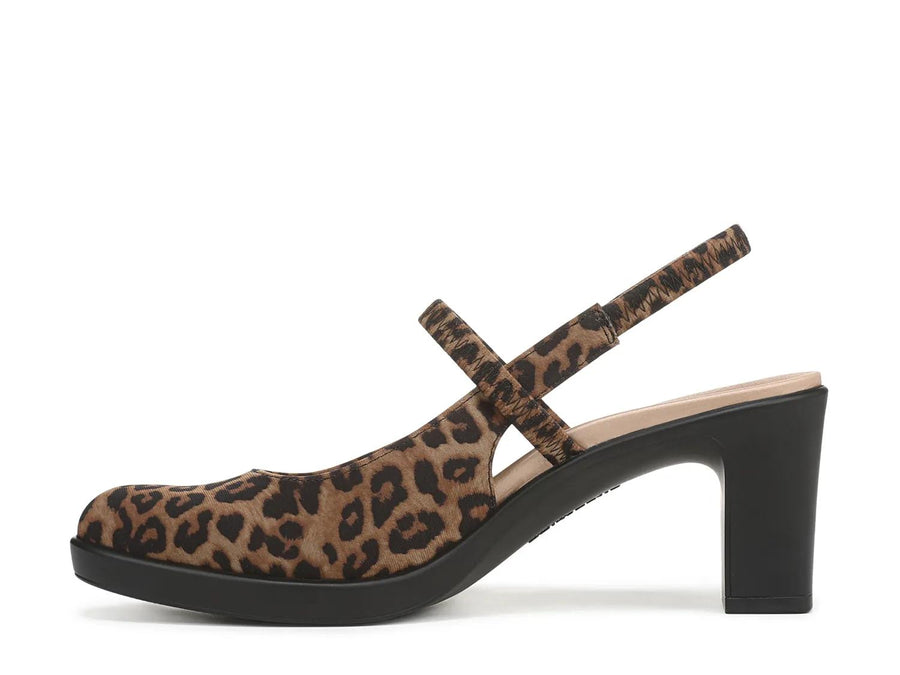 Lifestride Evoke Pump