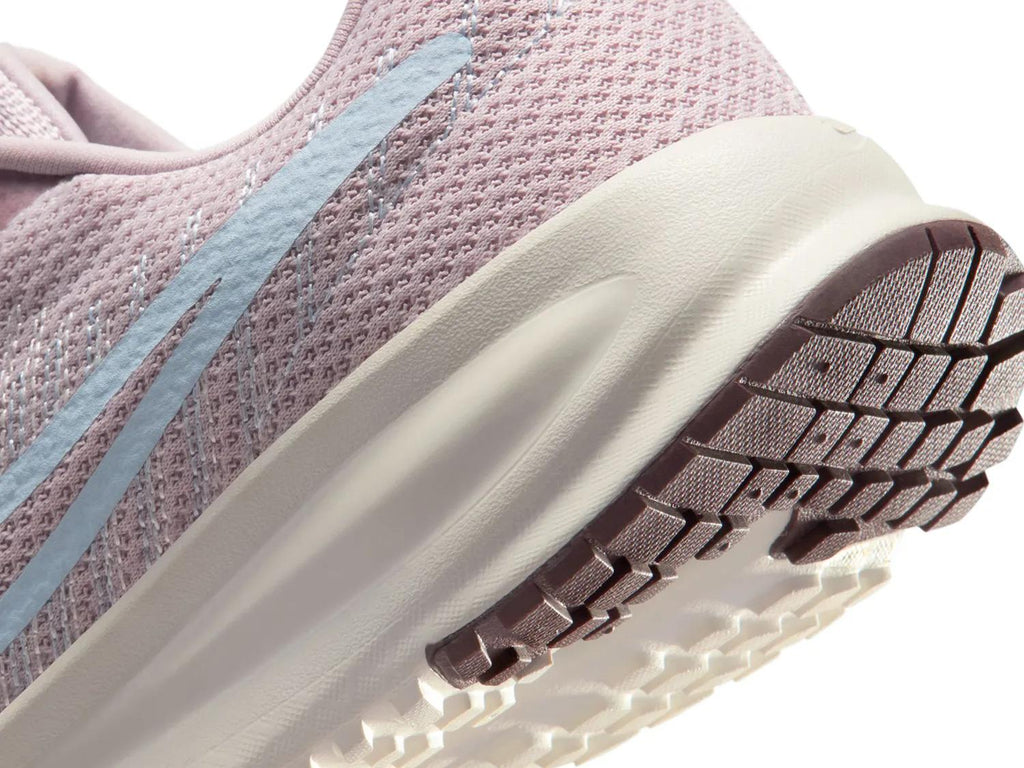 Nike Run Defy Running Shoe - Women's