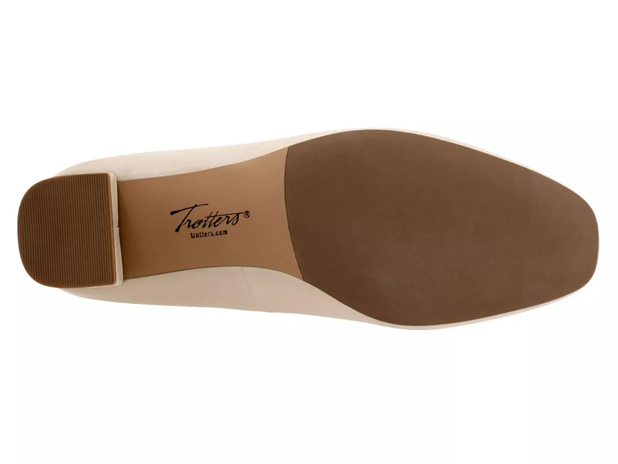 Trotters Demi Pump