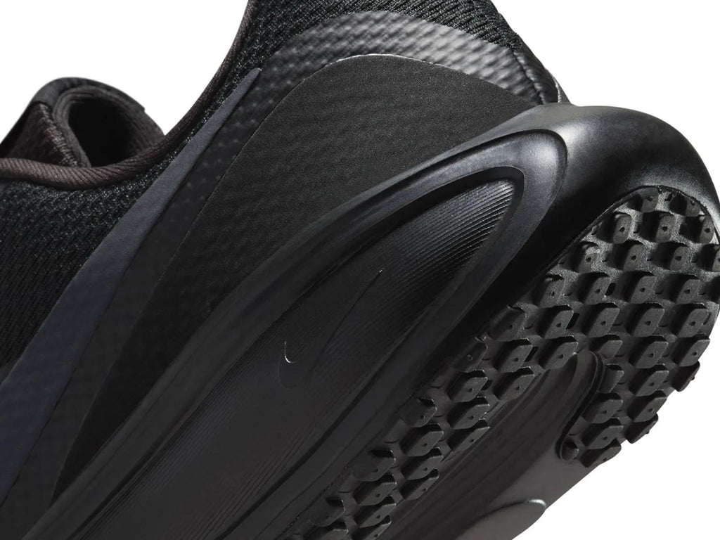 Nike Revolution 8 Running Shoe - Women's