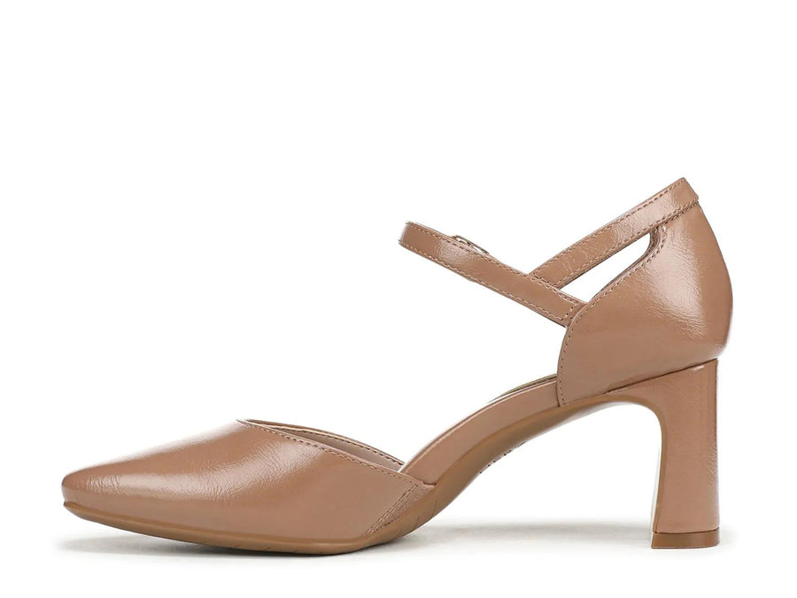 Naturalizer Yasmin Pump
