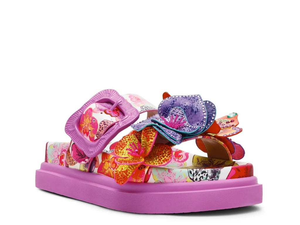 Betsey Johnson Lorayne Sandal