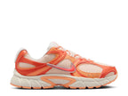 Nike V5 RNR Sneaker - Women's