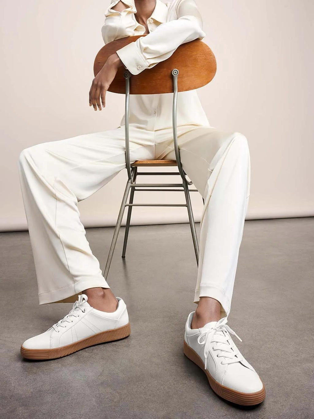 Soul Naturalizer Neela Sneaker