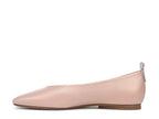 27 Edit Naturalizer Carla Flat