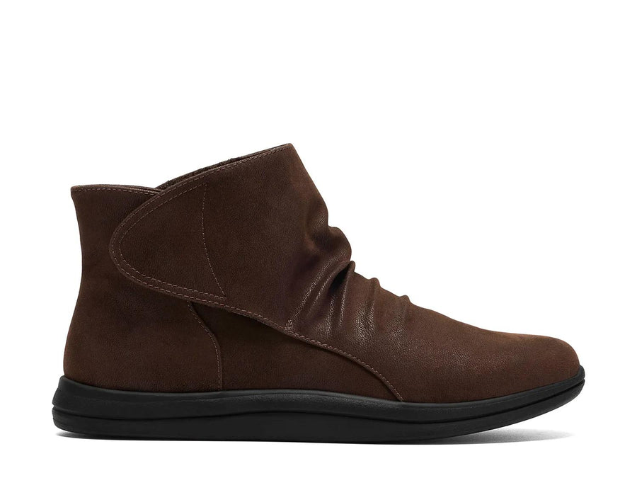 Clarks Cloudsteppers Breeze Faye Bootie